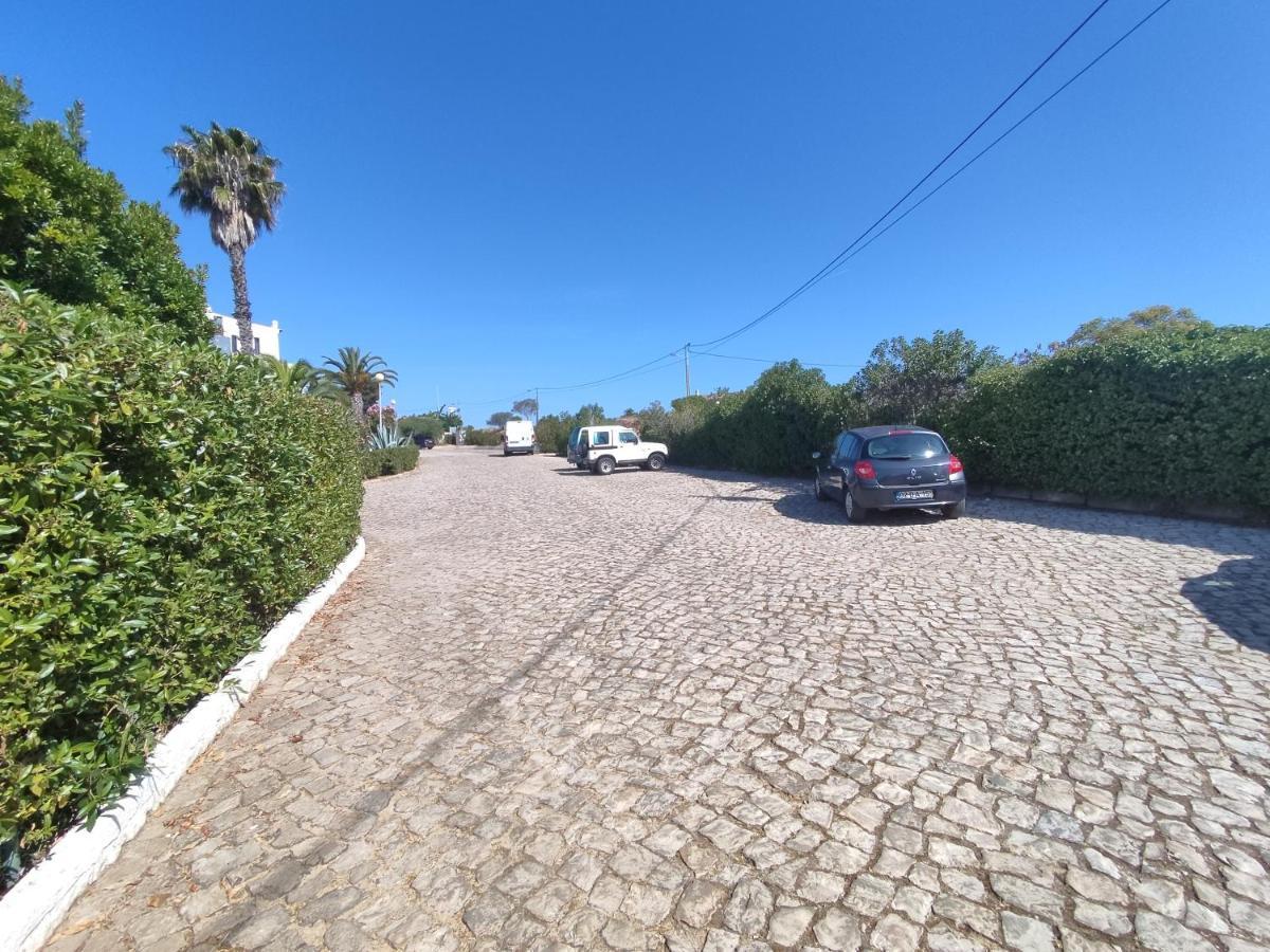 6 Mourisca - Casas & Papeis Apartment Armação de Pêra Екстериор снимка