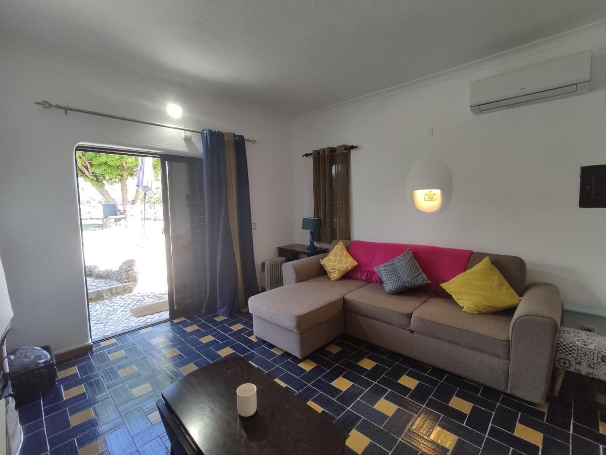 6 Mourisca - Casas & Papeis Apartment Armação de Pêra Екстериор снимка